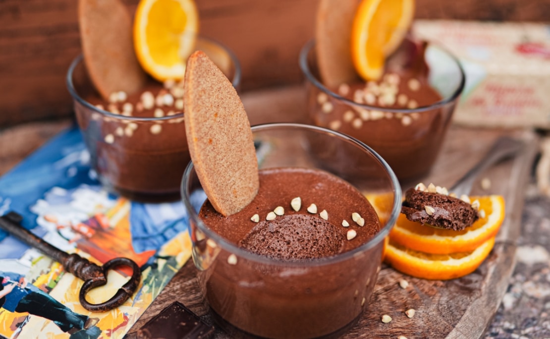 Mousse de Chocolat et ses biscuits Sarrasin | Orange